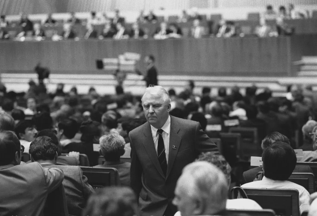 Егор Лигачев после ХХVIII съезда КПСС. Фото: РИА Новости