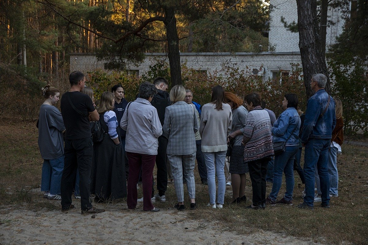 Родственники суджан. Фото: Алексей Душутин / «Новая газета»