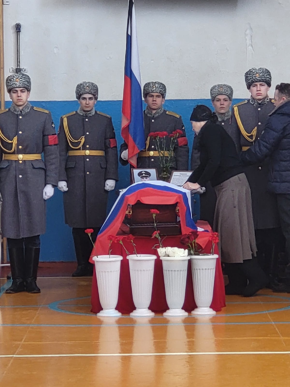 Похороны Александра Лазаренко. Фото: соцсети Артема Черных