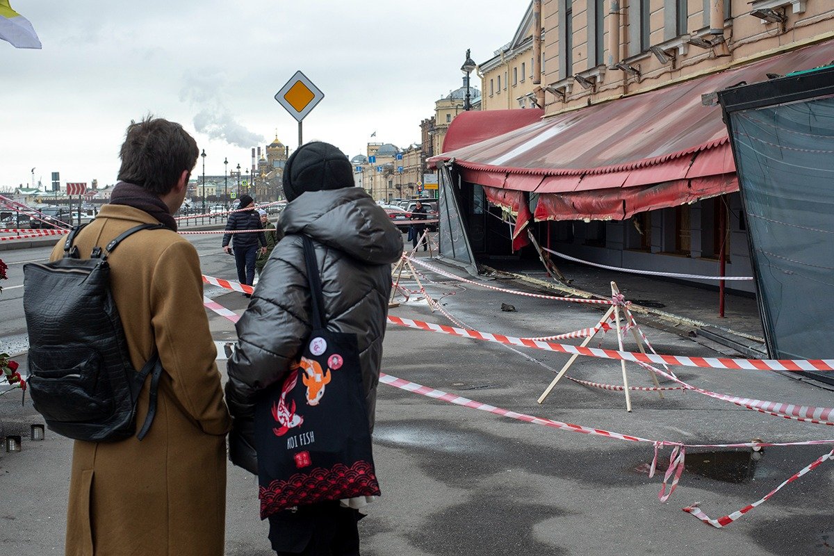 Бар «Патриот» после взрыва. Фото: Алексей Душутин / «Новая газета»