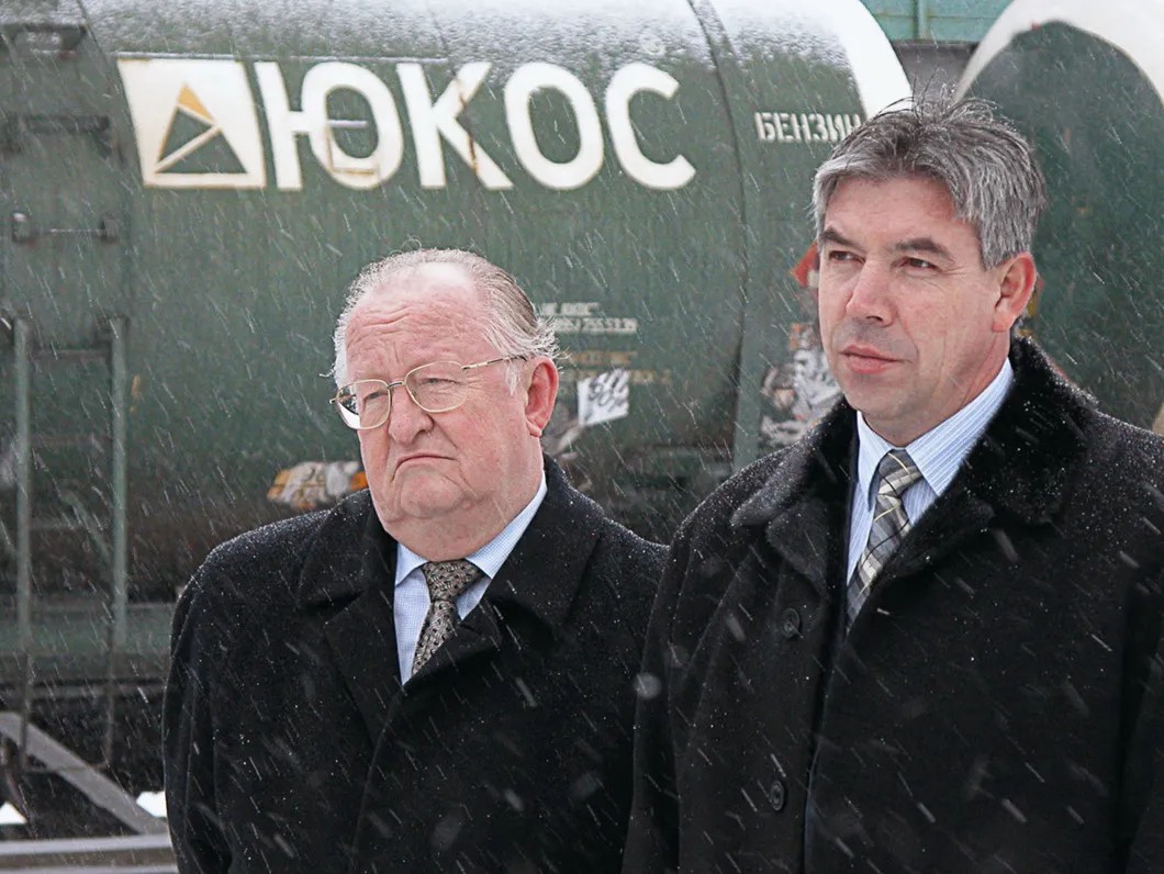 Виктор Геращенко (слева). Фото: РИА Новости