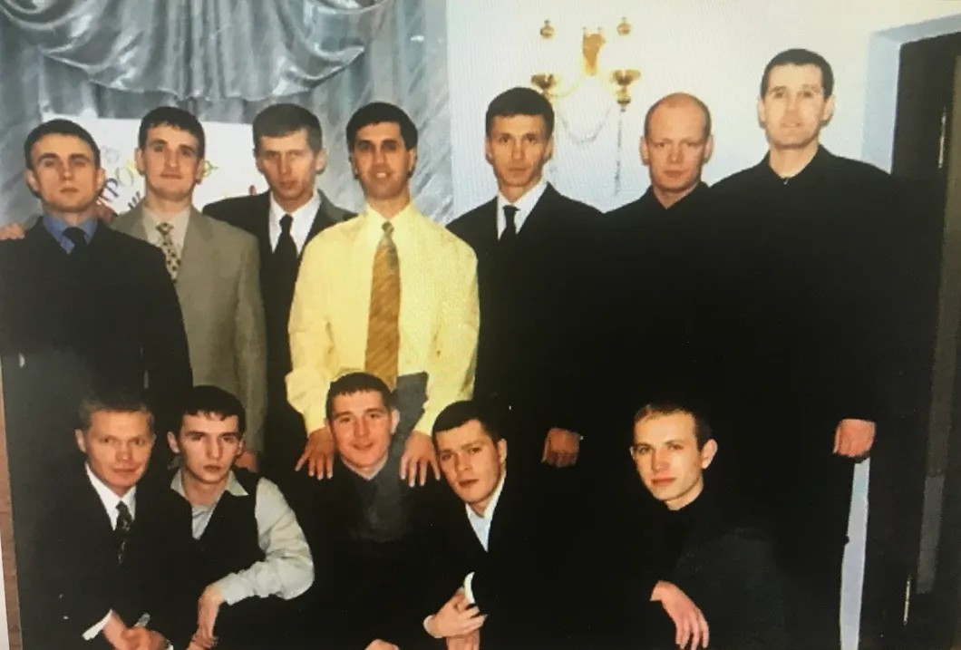 Быков с соратниками. Фото из архива МВД