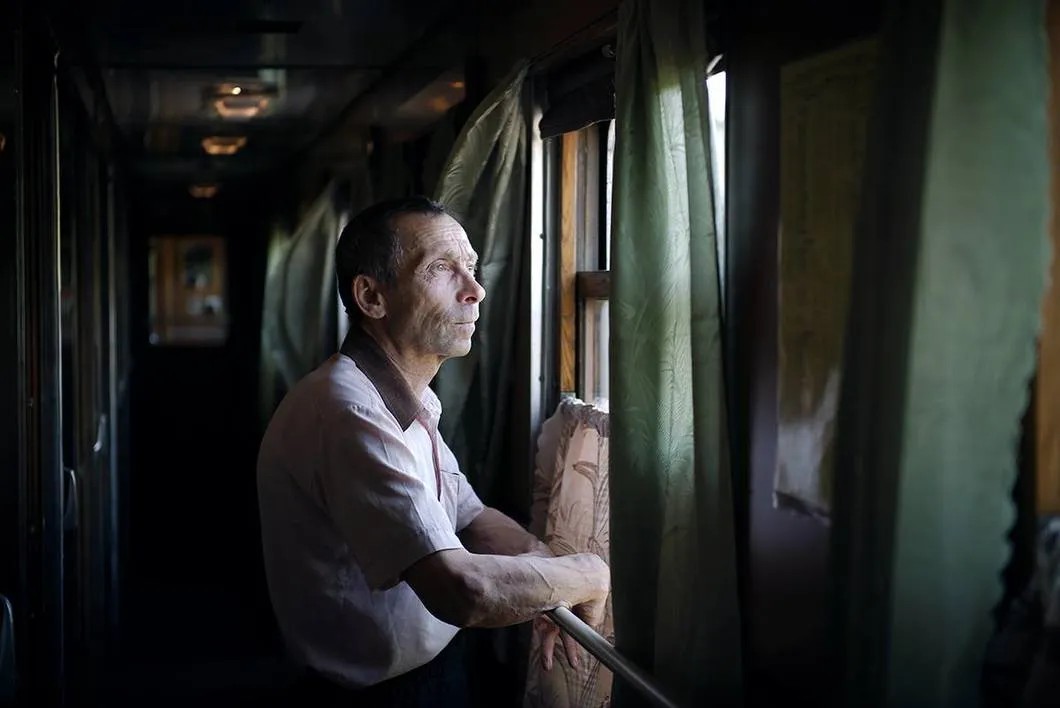 Пассажир едет в отпуск из Тынды на Черное море. Фото: Елена Чернышова