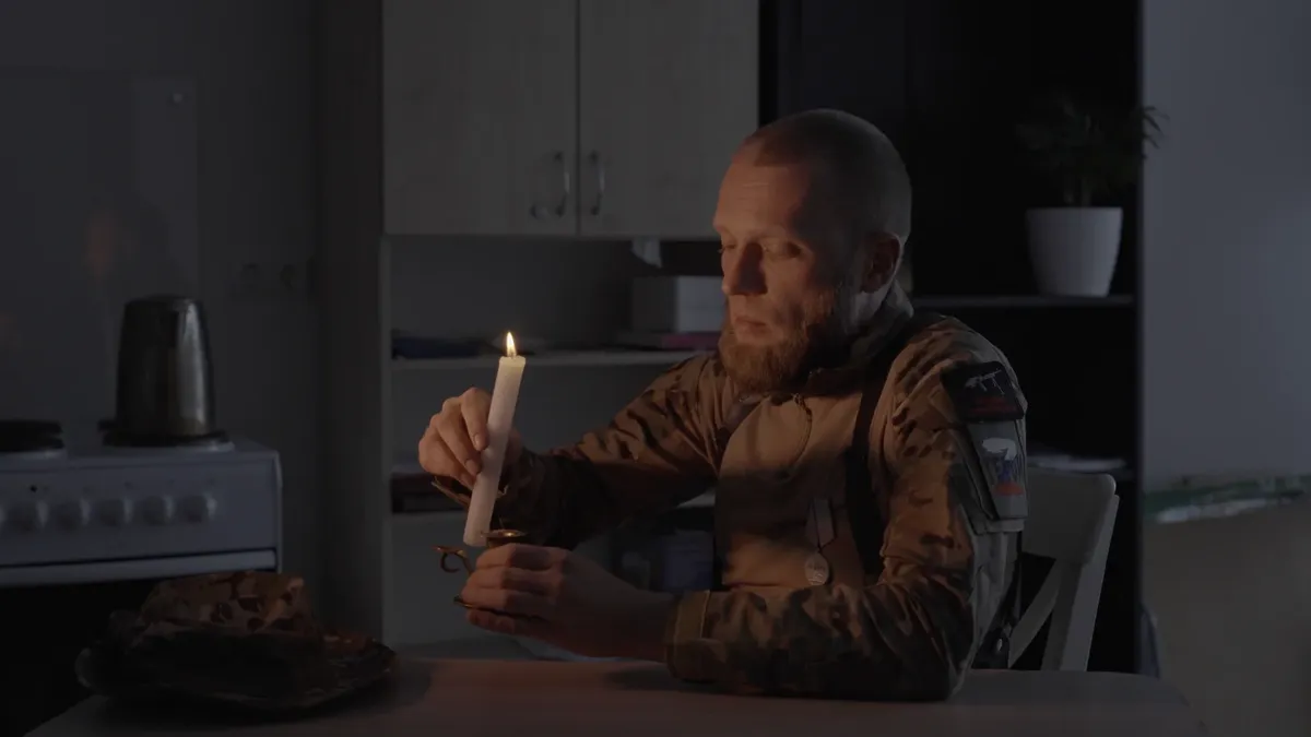 Дмитрий, позывной «Дракон». Кадр из документального фильма Анны Артемьевой и Ивана Жилина «Вернувшиеся» (смотрите на Youtube-канале «Но.Медиа из России» с 26 мая)