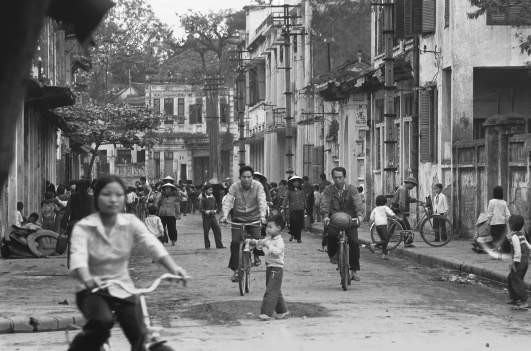 Жизнь во Вьетнаме во время вооруженного конфликта с Китаем. На улице Ханоя. Фото: РИА Новости
