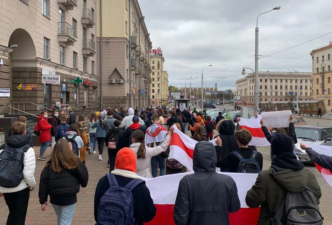 Марш студентов в Минске. Фото: Алексей Мальцев / «Новая газета»