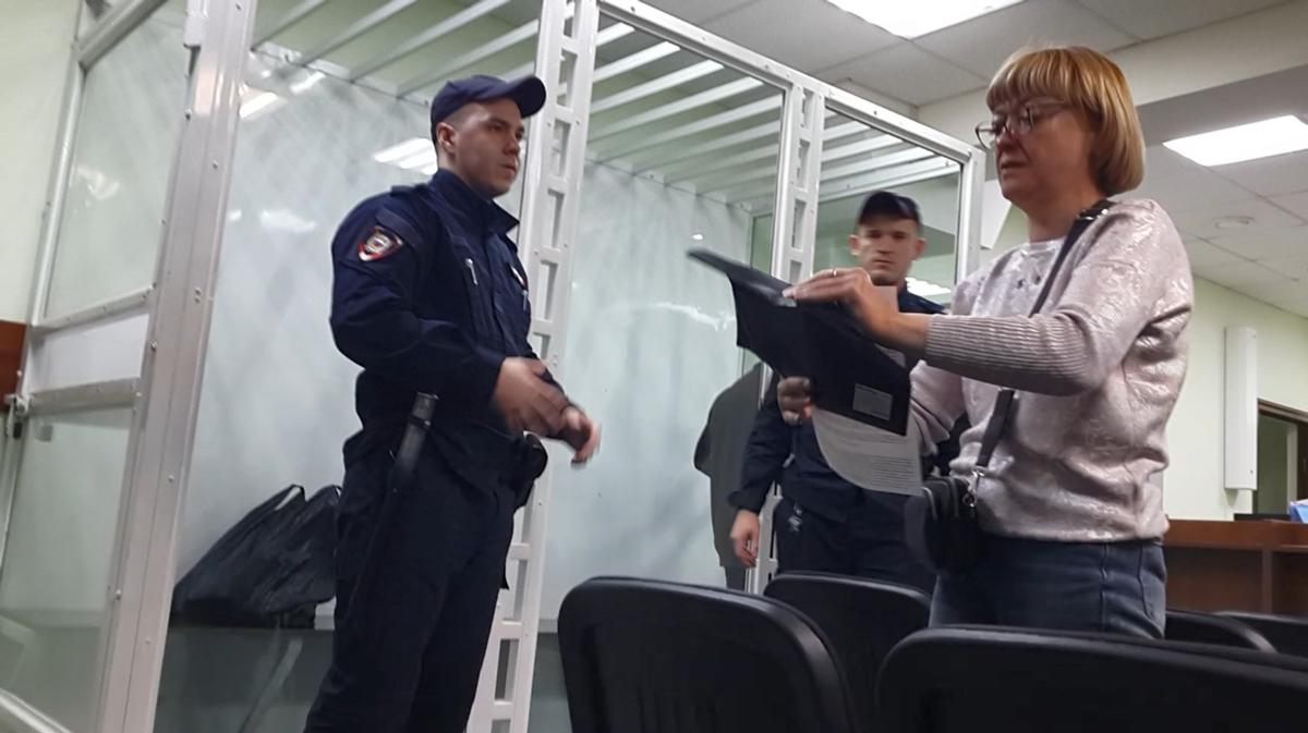 8 октября. Советский райсуд. Анна Уварова. Фото: Алексей Тарасов / «Новая газета»