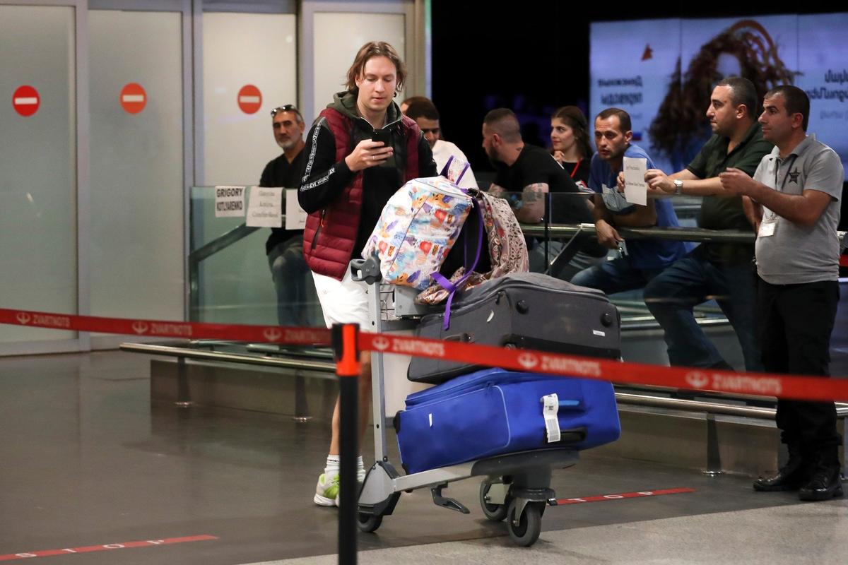 Международном аэропорт «Звартноц» в Ереване. Фото: AP/TASS