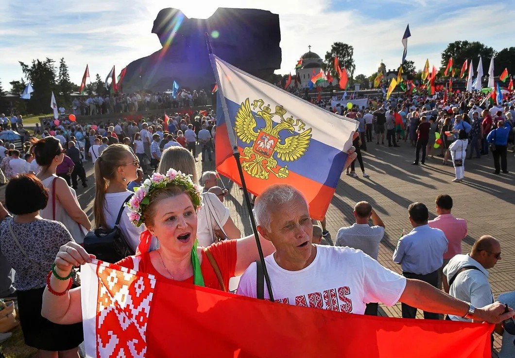 Lukashenko supporters rally. Photo: TASS