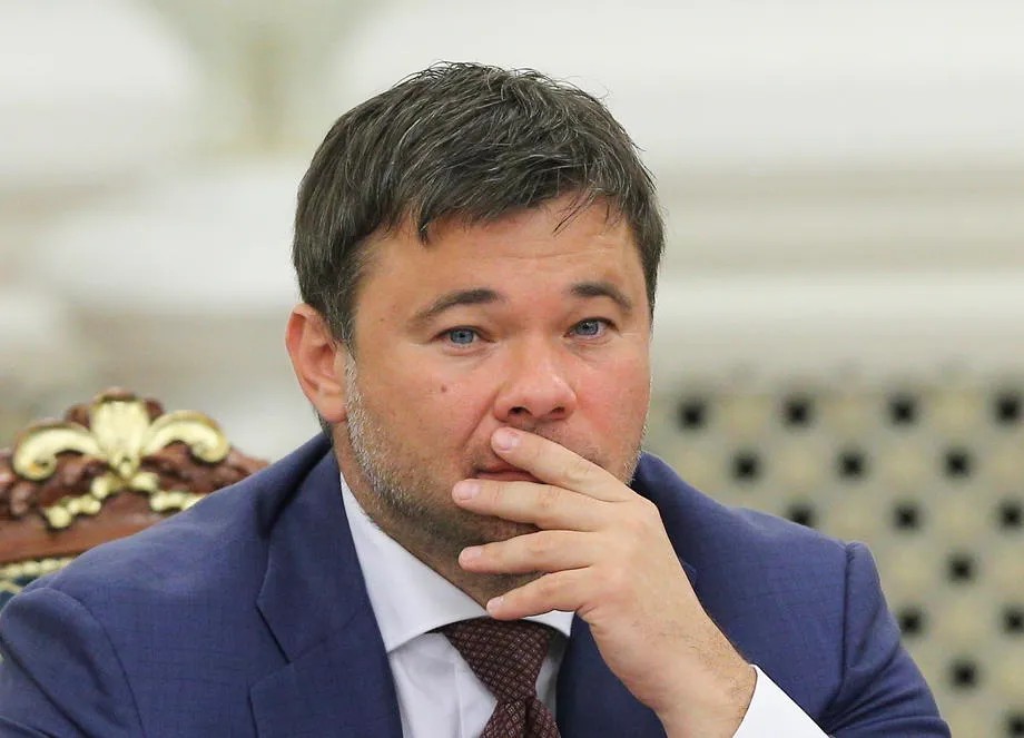 Глава администрации Зеленского Андрей Богдан неосторожно высказался по поводу вышедших на протест из-за подписания «формулы Штайнмайера». Фото: EPA