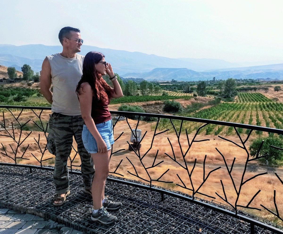 Основатели Krya Татев и Жан-Поль, с. Вернашен. Фото: Евгения Енгибарян