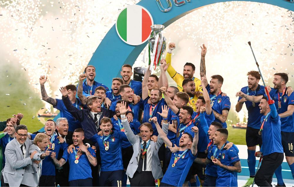 Сборная Италии после победы в финале Евро-2020. Фото: ЕРА