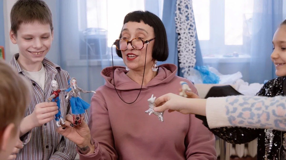 «Игра в куклы». Кадр из фильма