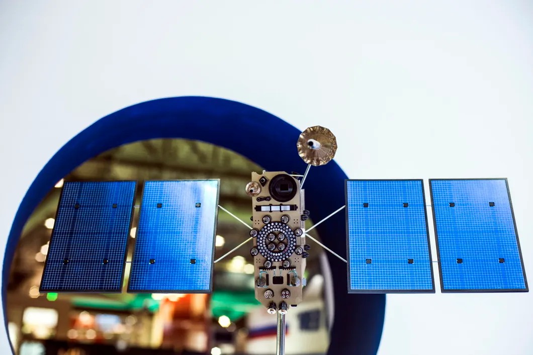 Макет российского космического аппарата серии «Глонасс-К». Фото: РИА Новости