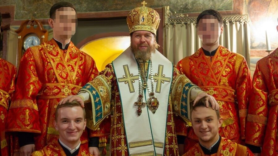 Сок, лопата и бомба из будущего