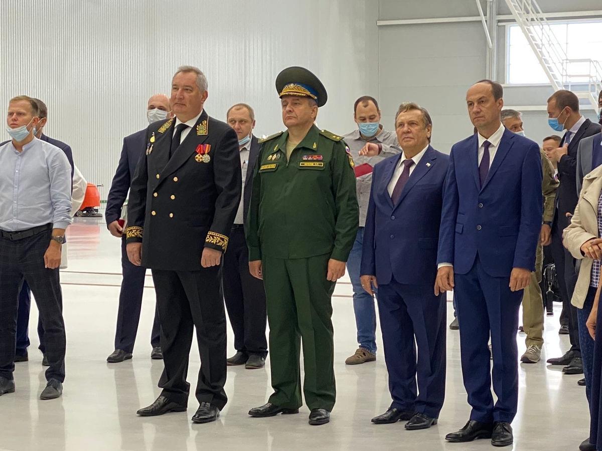 Выступление Яхонта на Красмаше. Гаврилов справа. Фото из ВК группы Яхонт