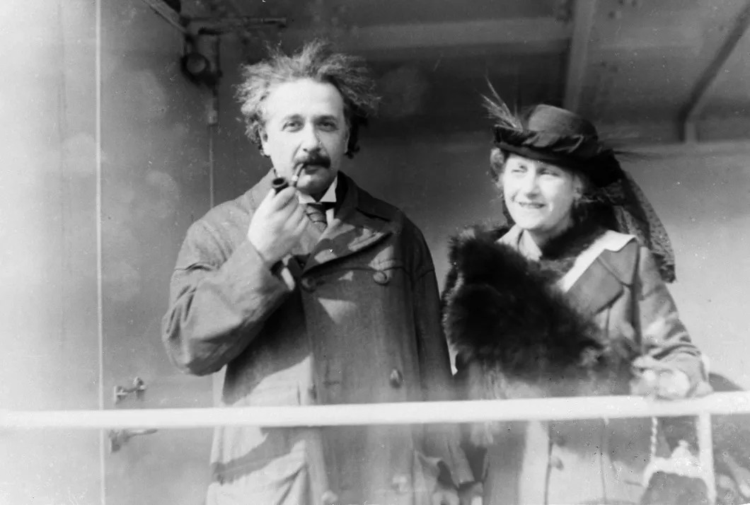 Альберт и Эльза Эйнштейны. Фото: AP / ТАСС