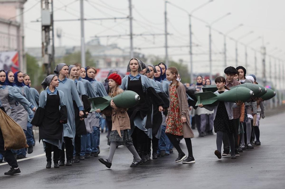 На параде в Красноярске 9 мая 2025. Фото: Михаил Шуклин
