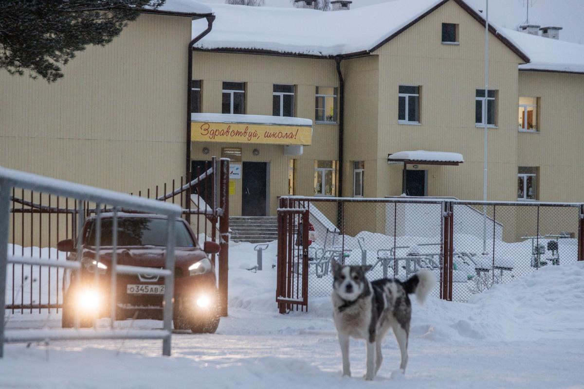 Никольскую школу хотят подчинить соседней Ильинской и сократить в ней старшие классы. Фото: Алексей Душутин / «Новая газета»