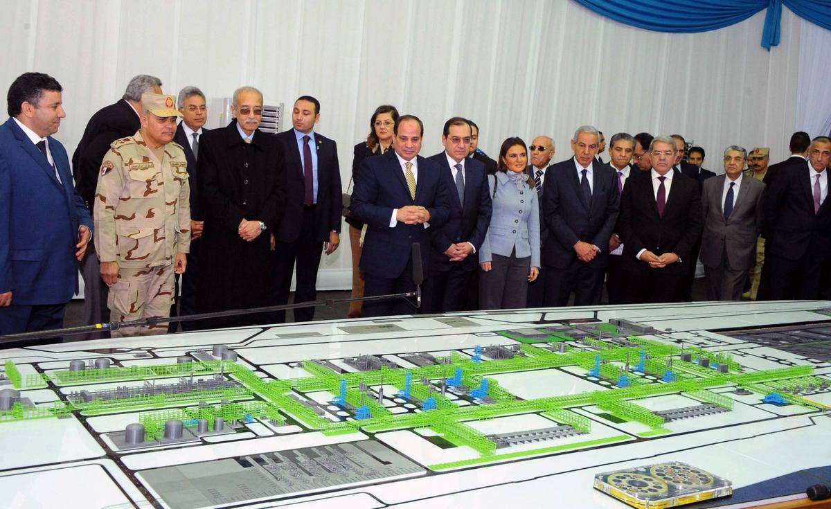 В офисе президента Египта. Макет месторождения «Зохр». Фото: Zuma / TASS