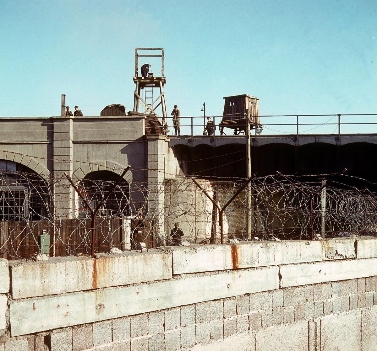 Берлинская стена, 1961 год. Фото: picture-alliance / dpa