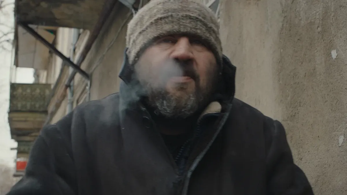 Кадр из фильма «Снег в моем дворе»