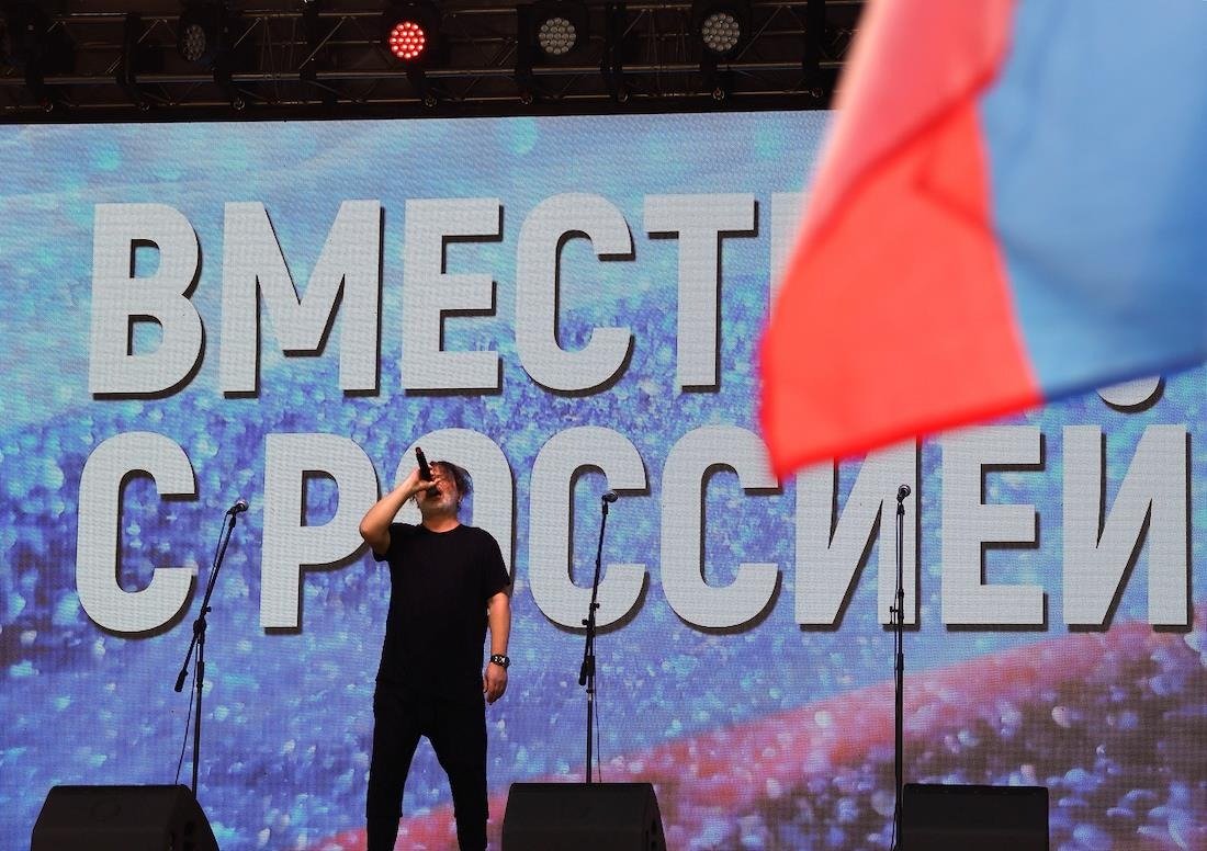 Вадим Самойлов во время выступления.Фото: Елена Ельцова / Коммерсантъ