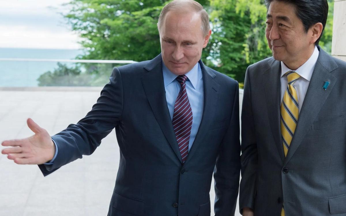 Япония готова заключить мир с Россией. Как договорились делить Курилы?
