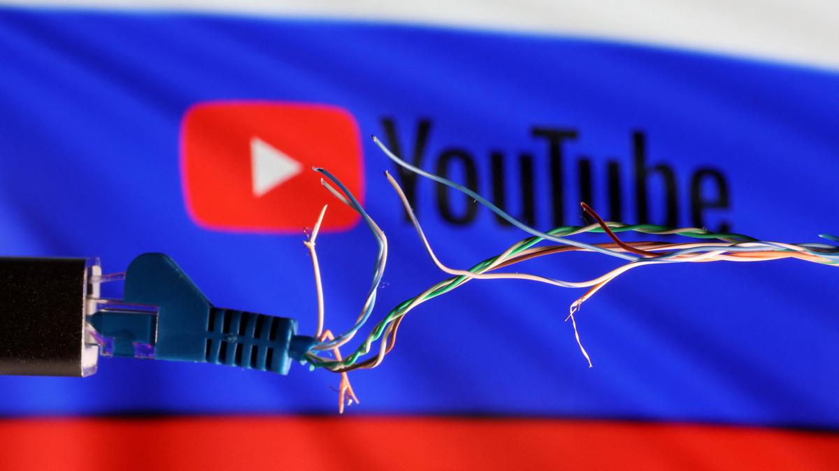 YouTube без регистрации и СМС Крупнейшая видеоплатформа мира отключила монетизацию для россиян. Как реагируют блогеры