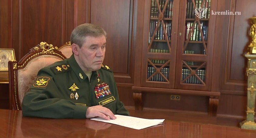 Валерий Герасимов на встрече с Владмиром Путиным. Скриншот трансляции из Кремля