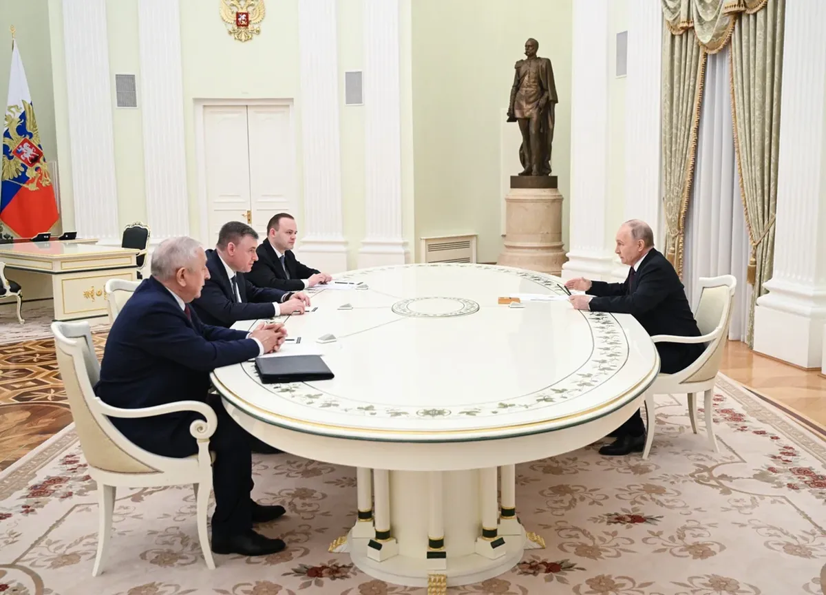 Встреча Владимира Путина с баллотировавшимися на выборах президента РФ кандидатами. Фото: Григорий Сысоев / POOL / ТАСС