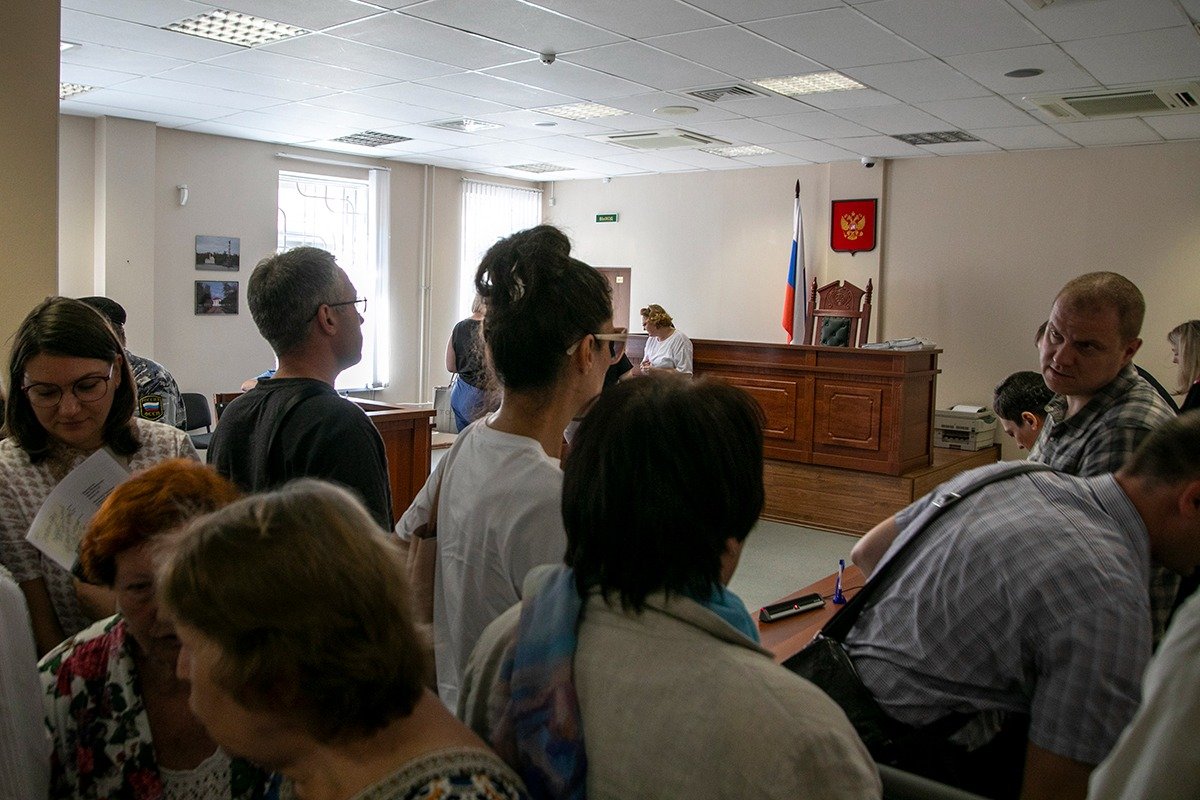 Инициативная группа на заседании суда, 31 августа 2023 г. Фото: Алексей Душутин / «Новая газета»