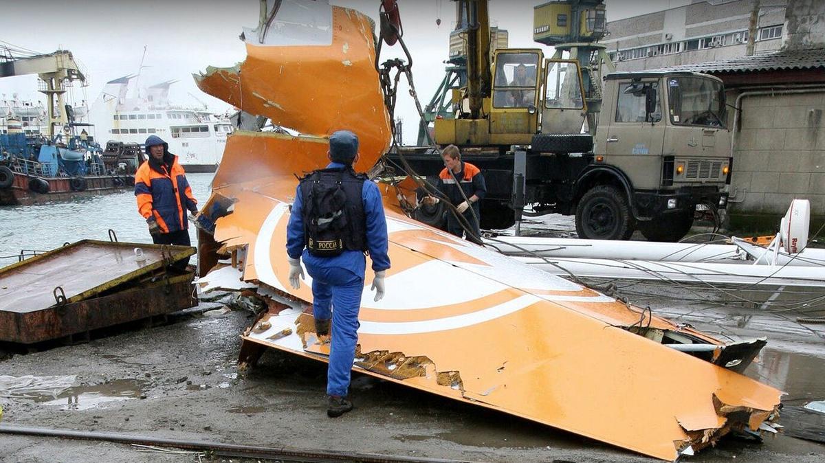 Как в воду летели