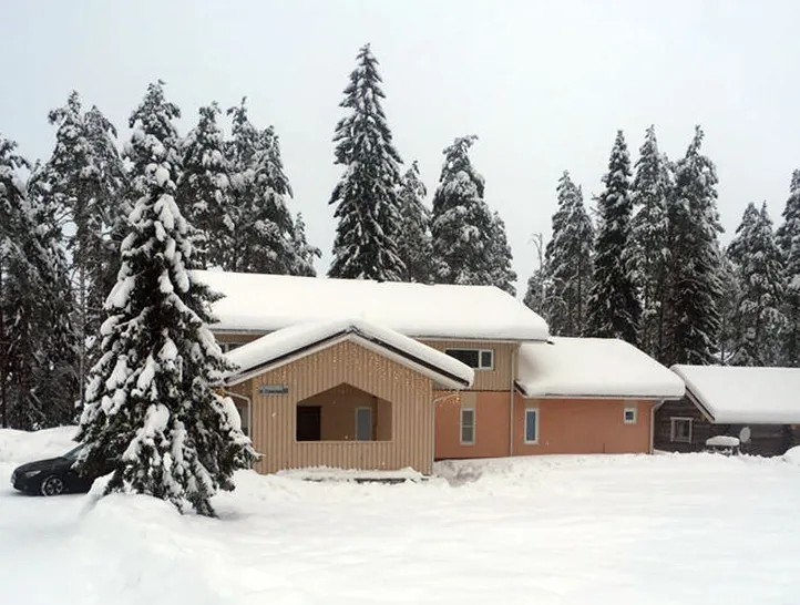 Yuri Kozlov's house in Kostomuksha. Photo: Novaya Gazeta