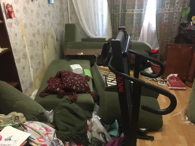 Погром в комнате Ани Павликовой после обыска. Фото из семейного архива