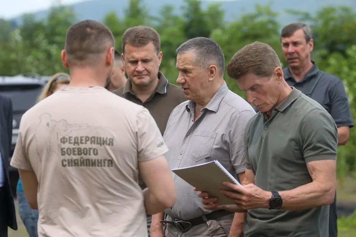 С дальним прицелом. Под Владивостоком построят центр подготовки снайперов.  По стране таких уже 21 — Новая газета