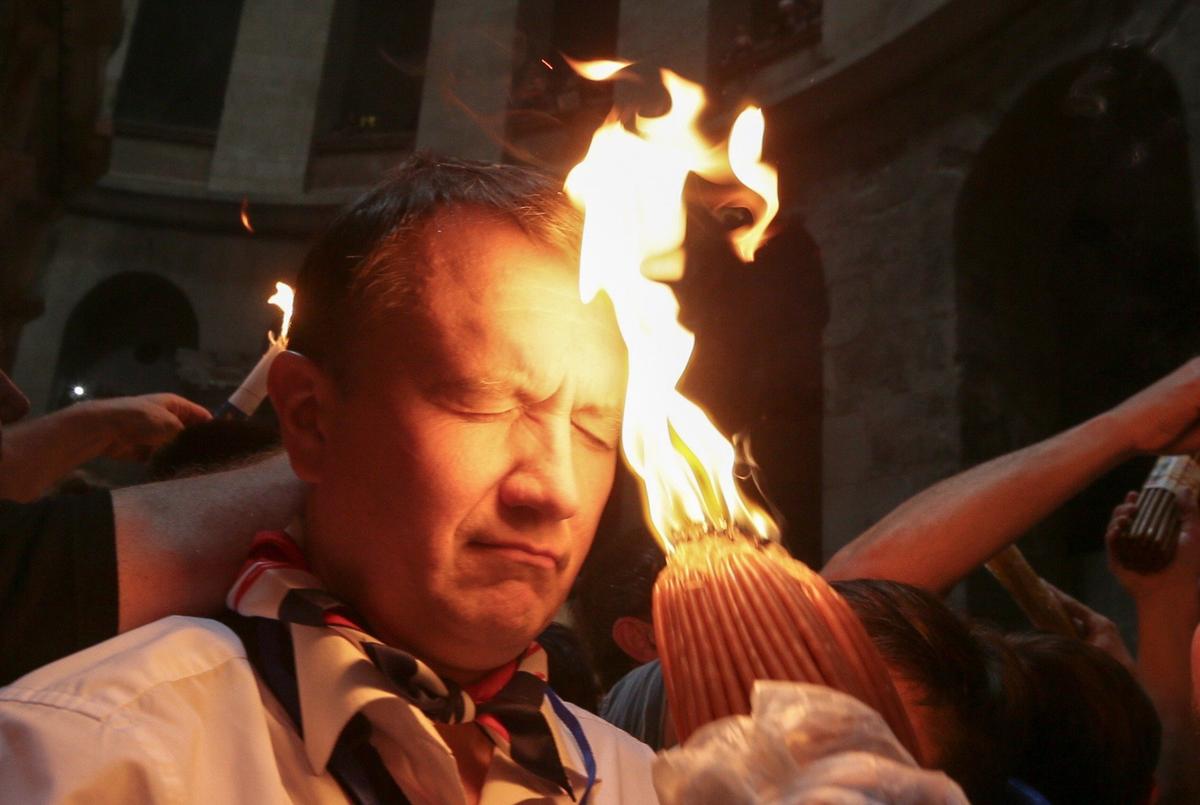 Схождение Благодатного огня в храме Гроба Господня в Иерусалиме, 2018 г. Фото: Владимир Смирнов / ТАСС