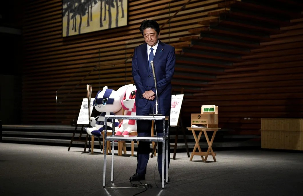Премьер Абэ. Фото: Kyodo via Reuters