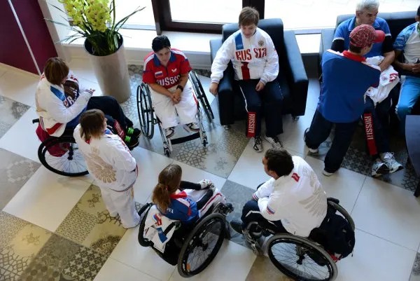 Российские паралимпийцы в Сочи готовы бороться за самые высшие места