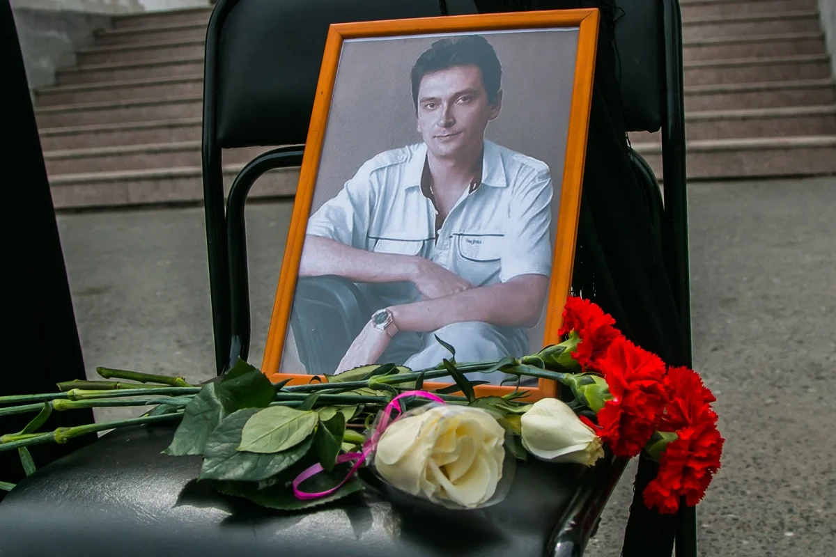 17 мая 2018 года. Пикет памяти пропавшего без вести журналиста Владимира Кирсанова. Фото: URA.RU / TASS