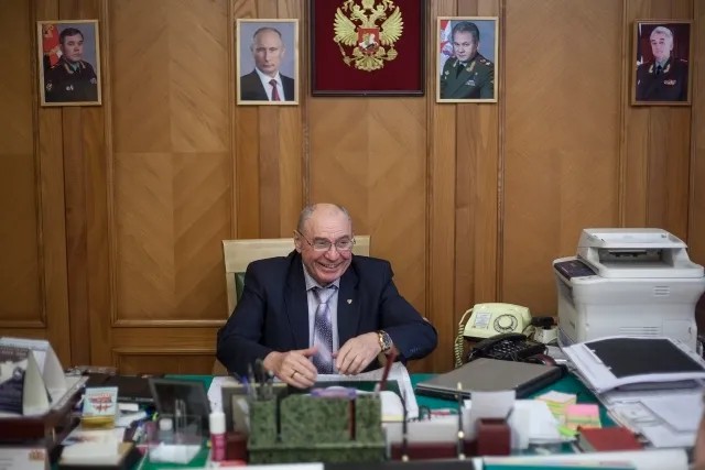 Генерал Николай Ткачев. Фото: Влад Докшин / «Новая газета»
