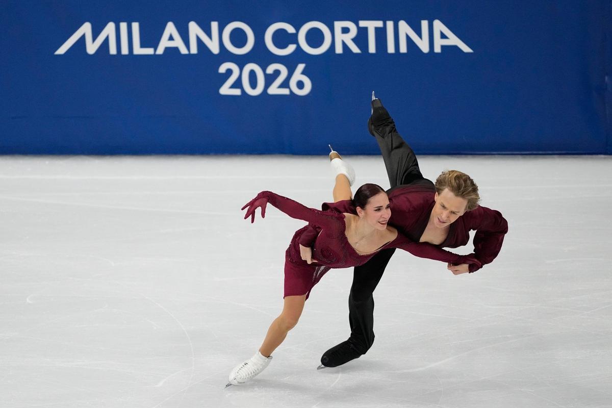 Диана Дэвис и Глеб Смолкин (Грузия). Фото: AP / TASS