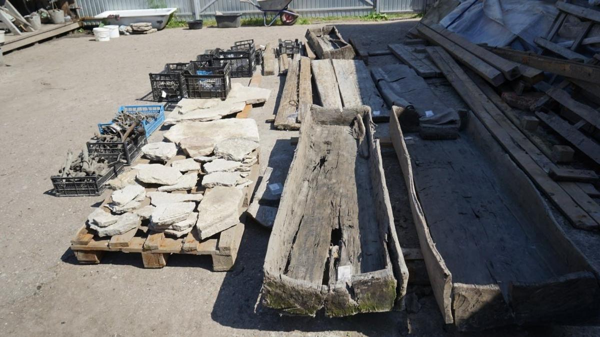 Древние гробы с Иоанновского раскопа. Фото: Наталия Демина