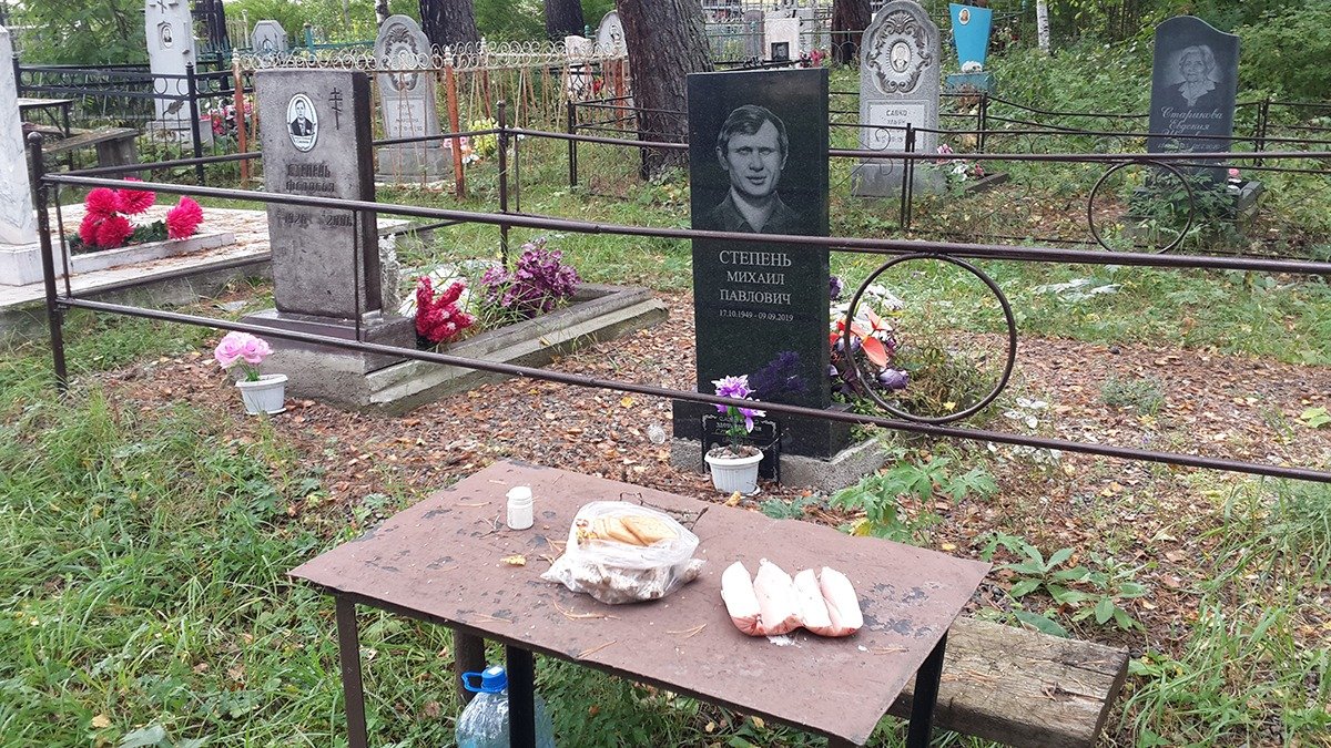 На кладбище Борлока. Фото: Алексей Тарасов / «Новая газета»