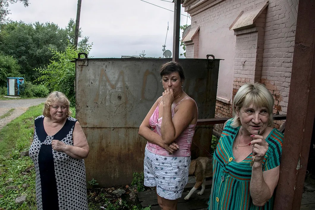 Тамара, Алла и Марина. Фото: Влад Докшин / «Новая газета»