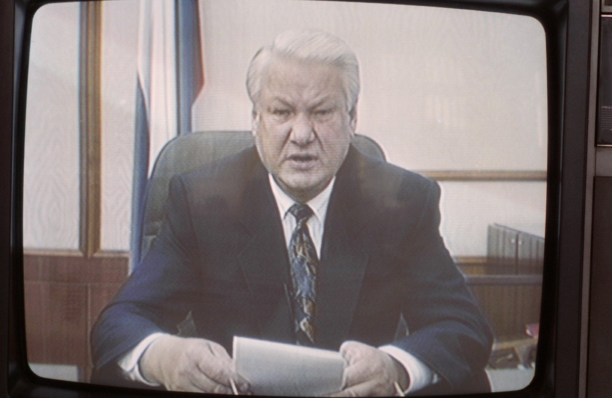 Обращение Б.Н. Ельцина к гражданам России. Фото: Борис Кавашкин / ТАСС