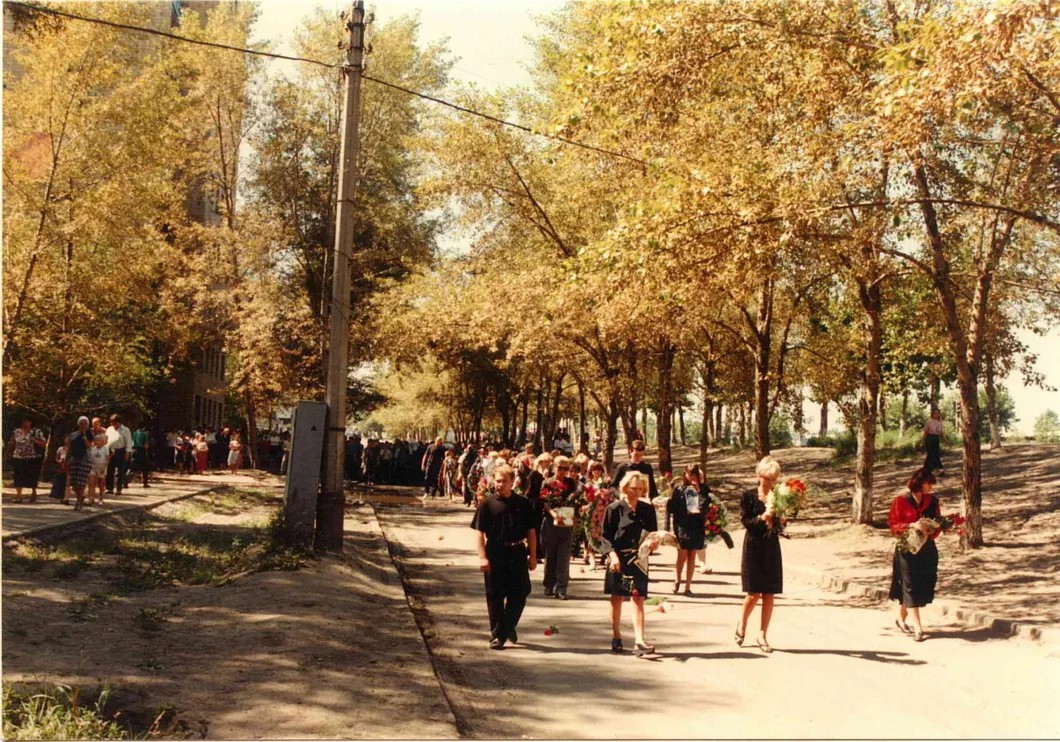 Похороны Наумова и Войтенко. Июль 1994. Из архивов родственников
