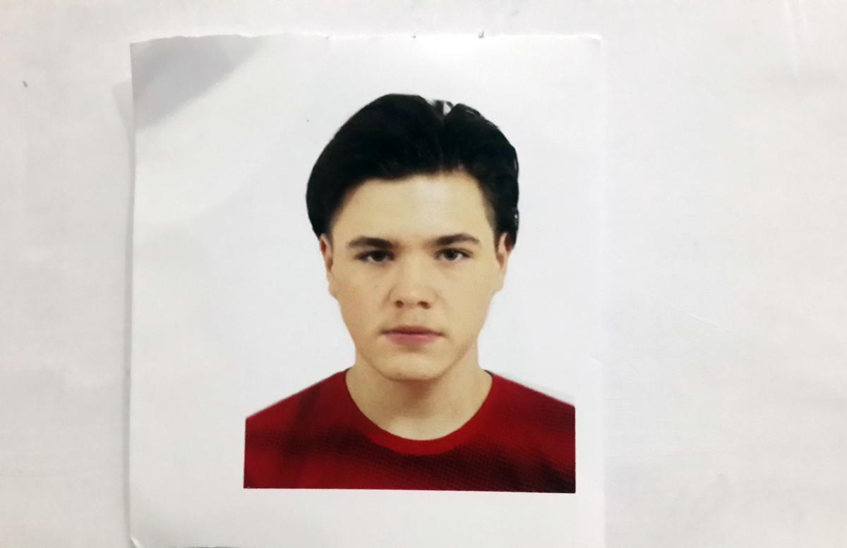 Никита Уваров. Фото на паспорт