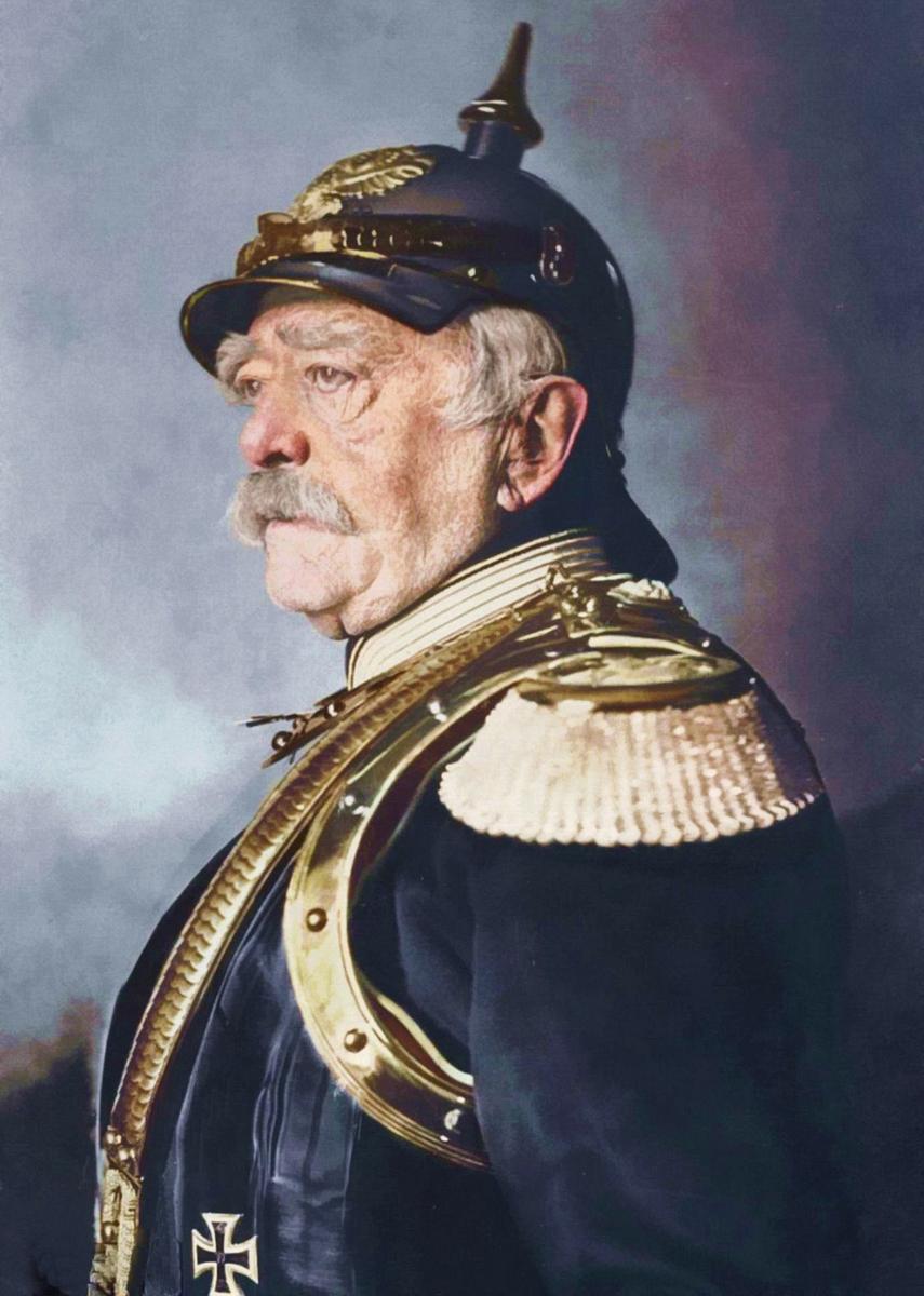 Толстый Бисмарк с тремя подбородками. Источник: Википедия