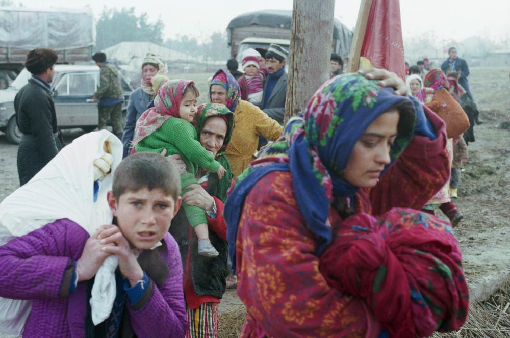 Таджикистан во время гражданской войны, 1992 год. Фото: Андрей Соловьев / Фотохроника ТАСС